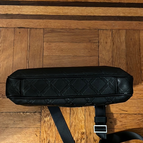 Versace unisex embossed logo monogram leather messenger briefcase crossbody bag - Picture 10 of 10